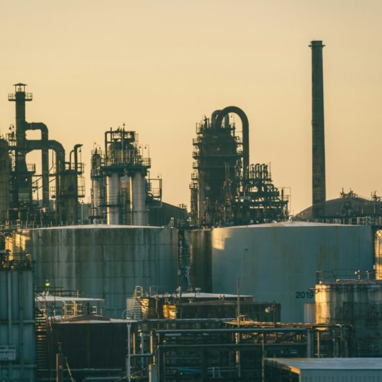 Oil refinery tanks and pipes